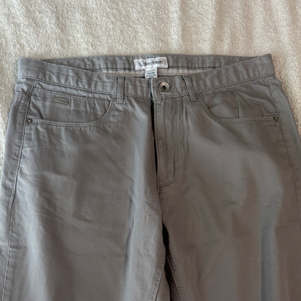 Men’s Calvin Klein Grey Chinos 32/30